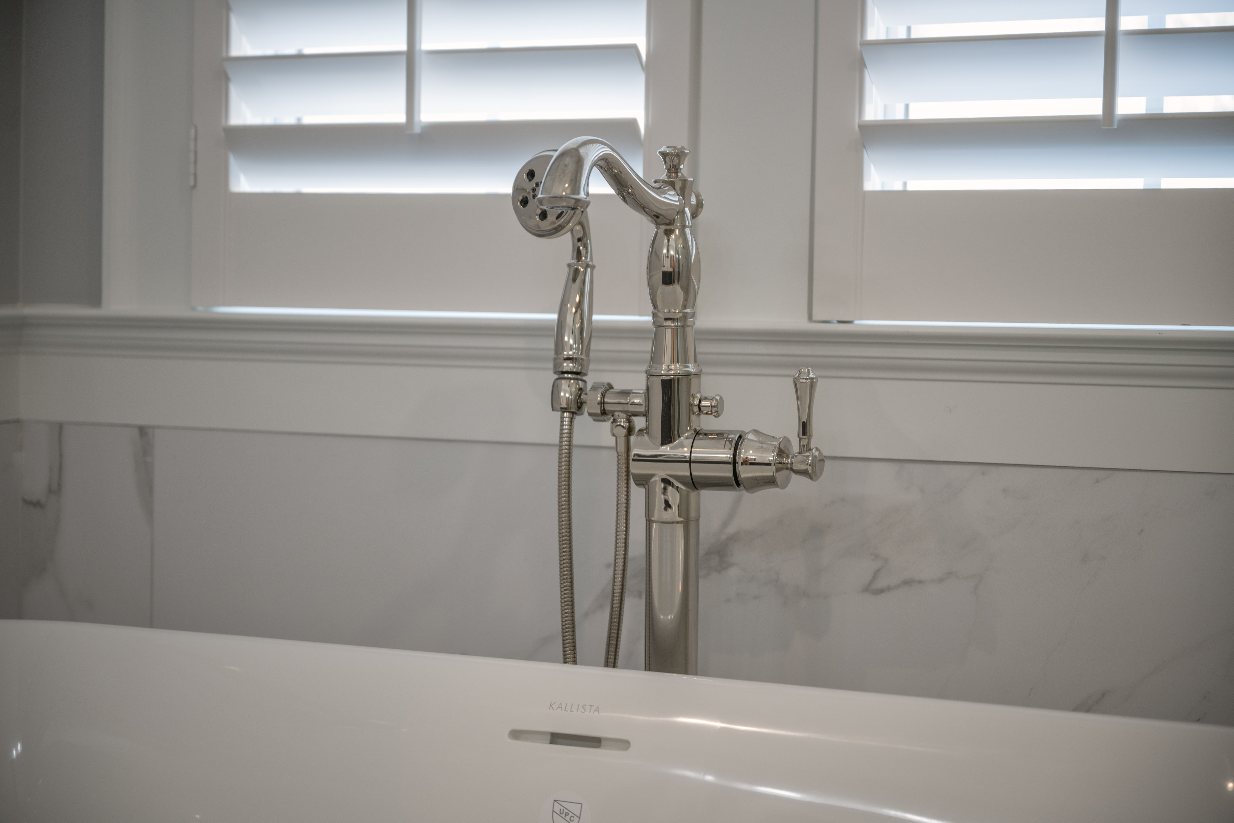 1100 Fox Bend image 36